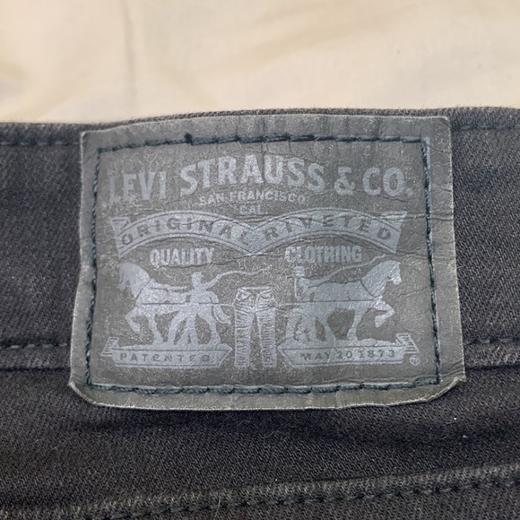 Levi’s distressed 711 skinny midrise black size 28 - Picture 2 of 6